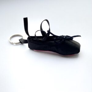 Pointe Shoe Keyring Black
